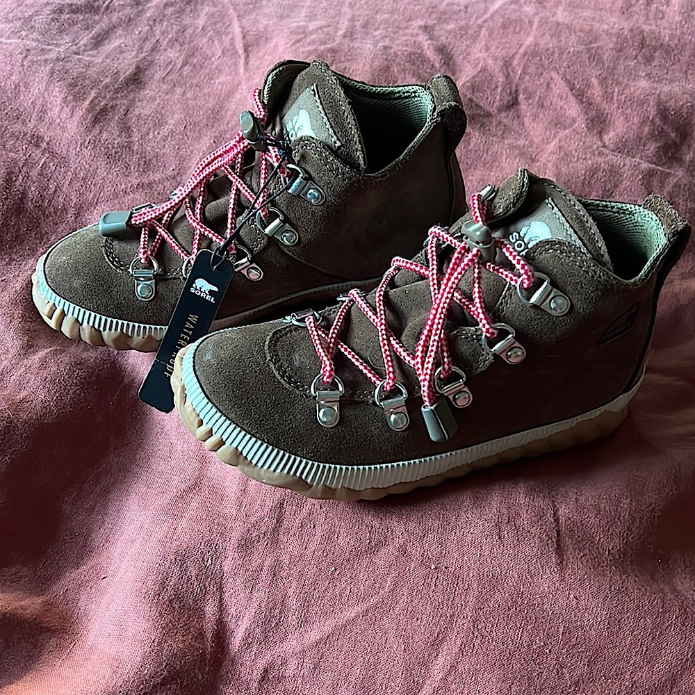 Adorable and super functional boot by Sorel.